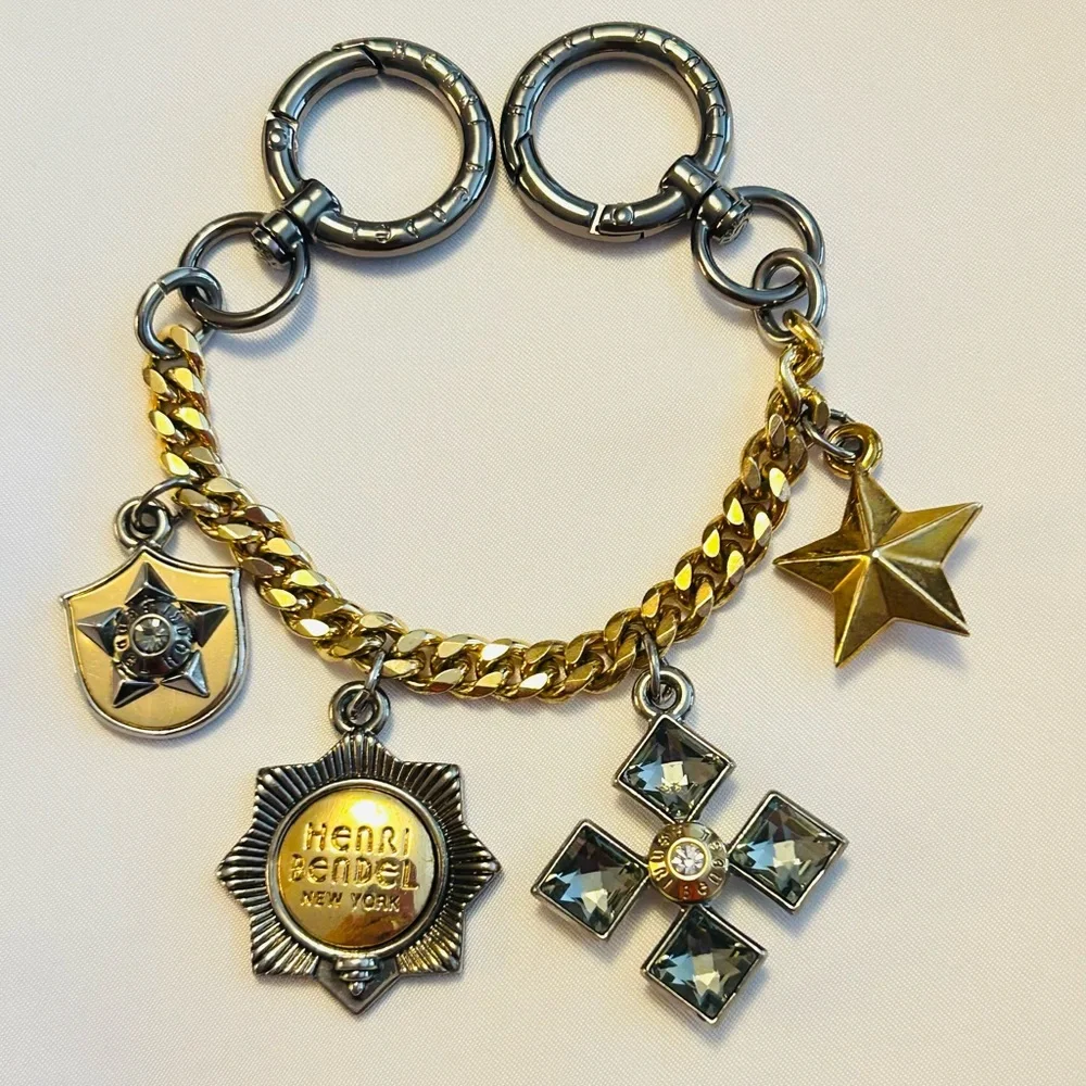 🔥NWOT🔥 Henri Bendel Military Charm Swag Bag Charm/ Keychain/ Bracelet - Picture 12 of 12